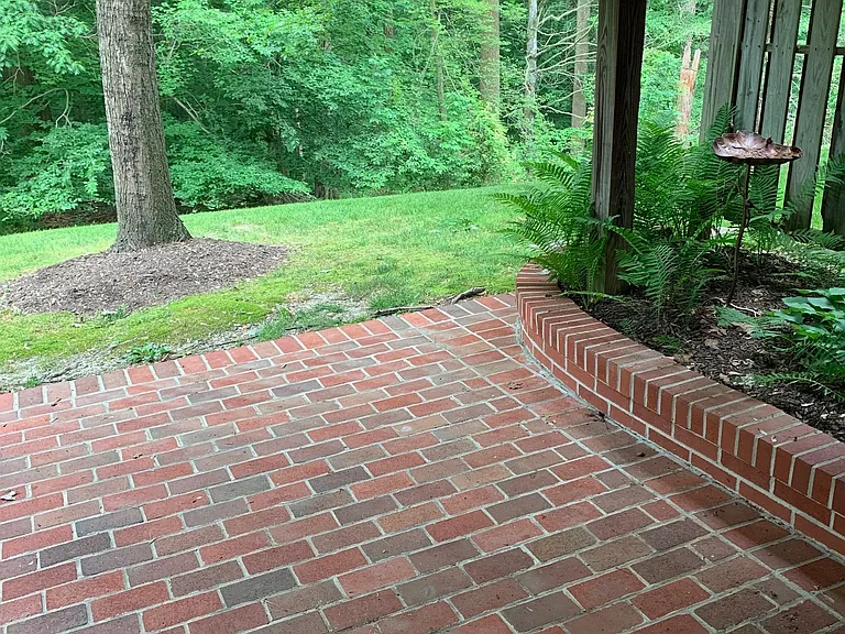 8833 Manahan Dr — Photo 6