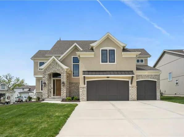 1320 NW 107th Ter, Kansas City, MO 64155