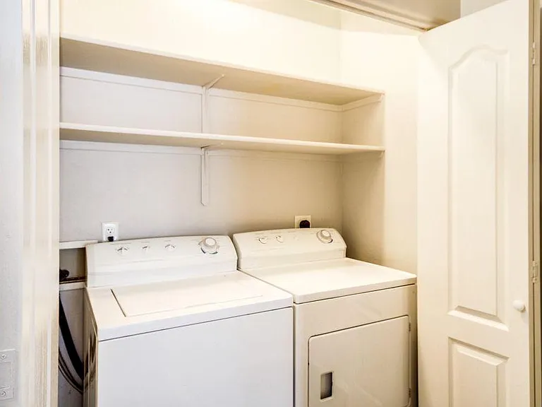 2550 E River Rd #12102 — Photo 9