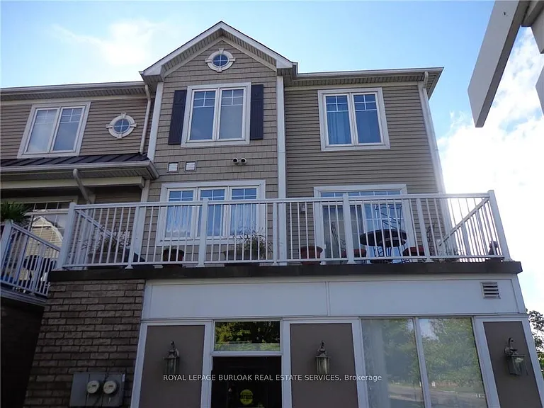 337 Beach Blvd #29 — Photo 2
