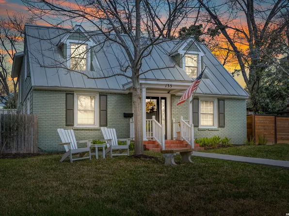 135 Blue Bonnet Blvd, Alamo Heights, TX 78209