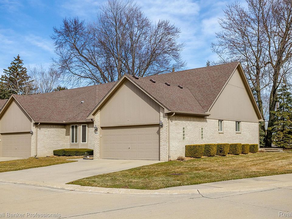 1st image of 15765 Corso Dr