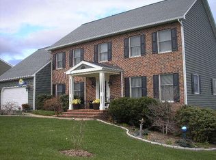 303 New Cameron Dr, Lexington, VA 24450