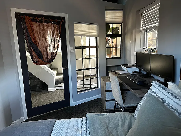 6012 Bush Hill Dr — Photo 10