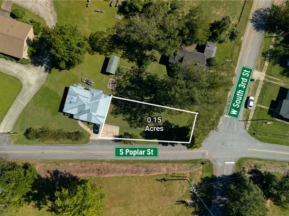 312 W South 3rd St, Seneca, SC 29678