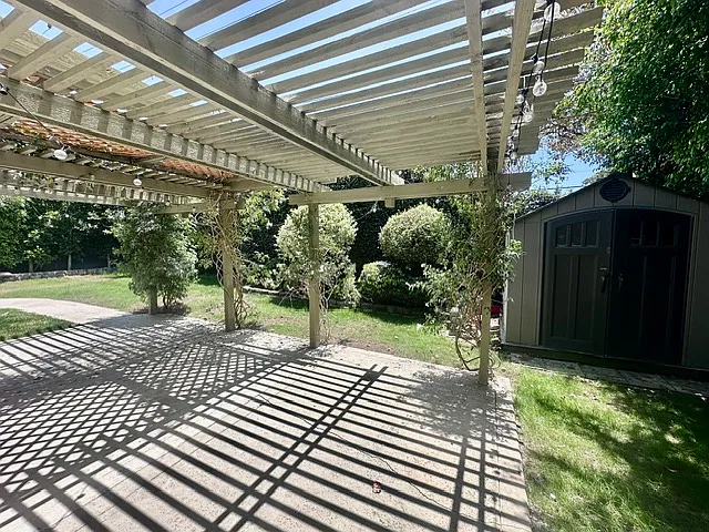 983 Modjeska Cir — Photo 13