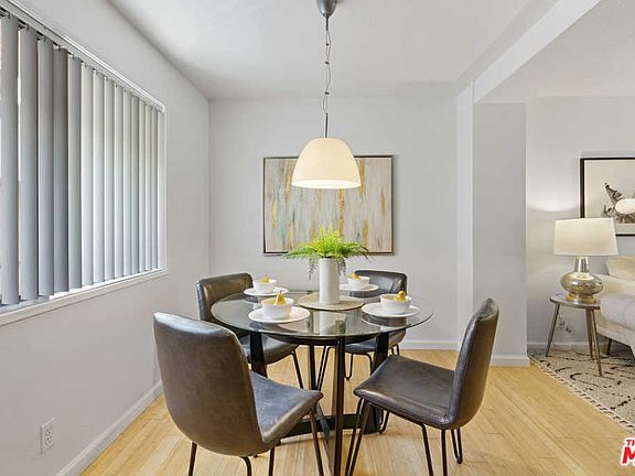 5th image of 981 E Villa St APT 4