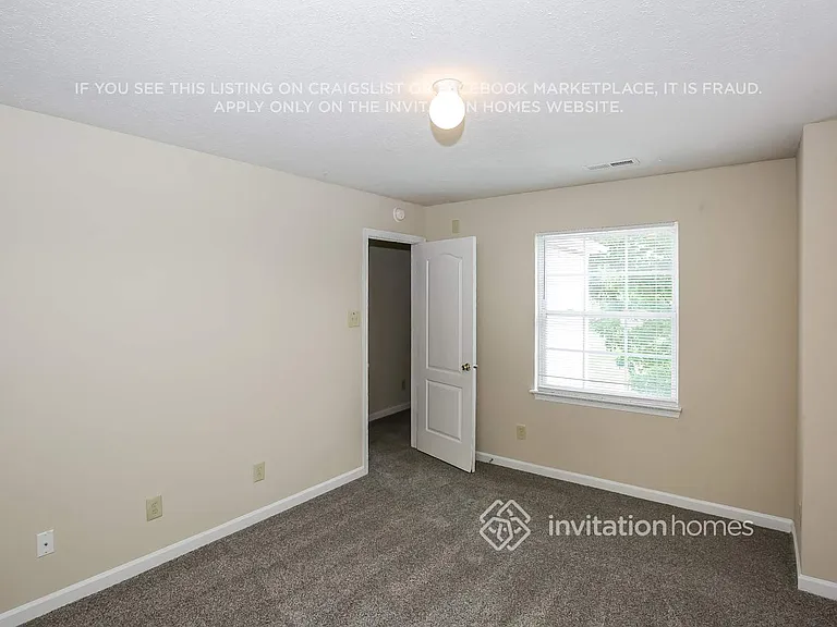 1915 Almond Hills Dr — Photo 12