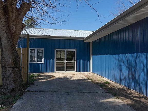 4th image of 19310 Blue Star Hwy