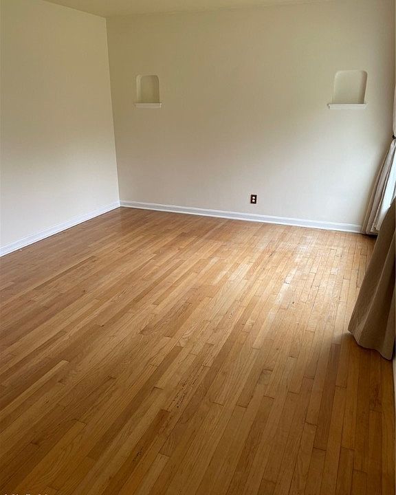 5972 Crossview Rd, Seven Hills, OH 44131 Zillow