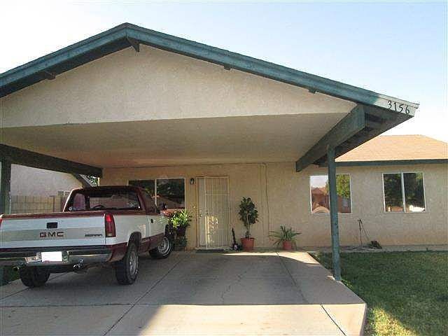 2nd image of 3156 W 31st Ln