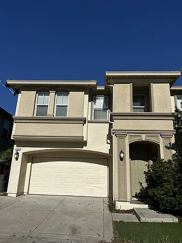 2155 Bolero Dr Photo 1