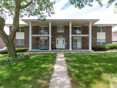 780 Russell Rd APT 3, Waterloo, IA, 50701
