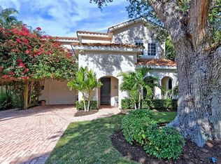 1555 Pine Bay Dr, Sarasota, FL 34231