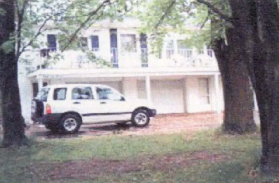 2 bed, 1000 sqft, $1,200 — Photo 1