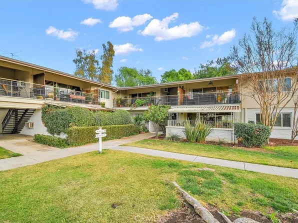 82 N Center St, Redlands, CA 92373