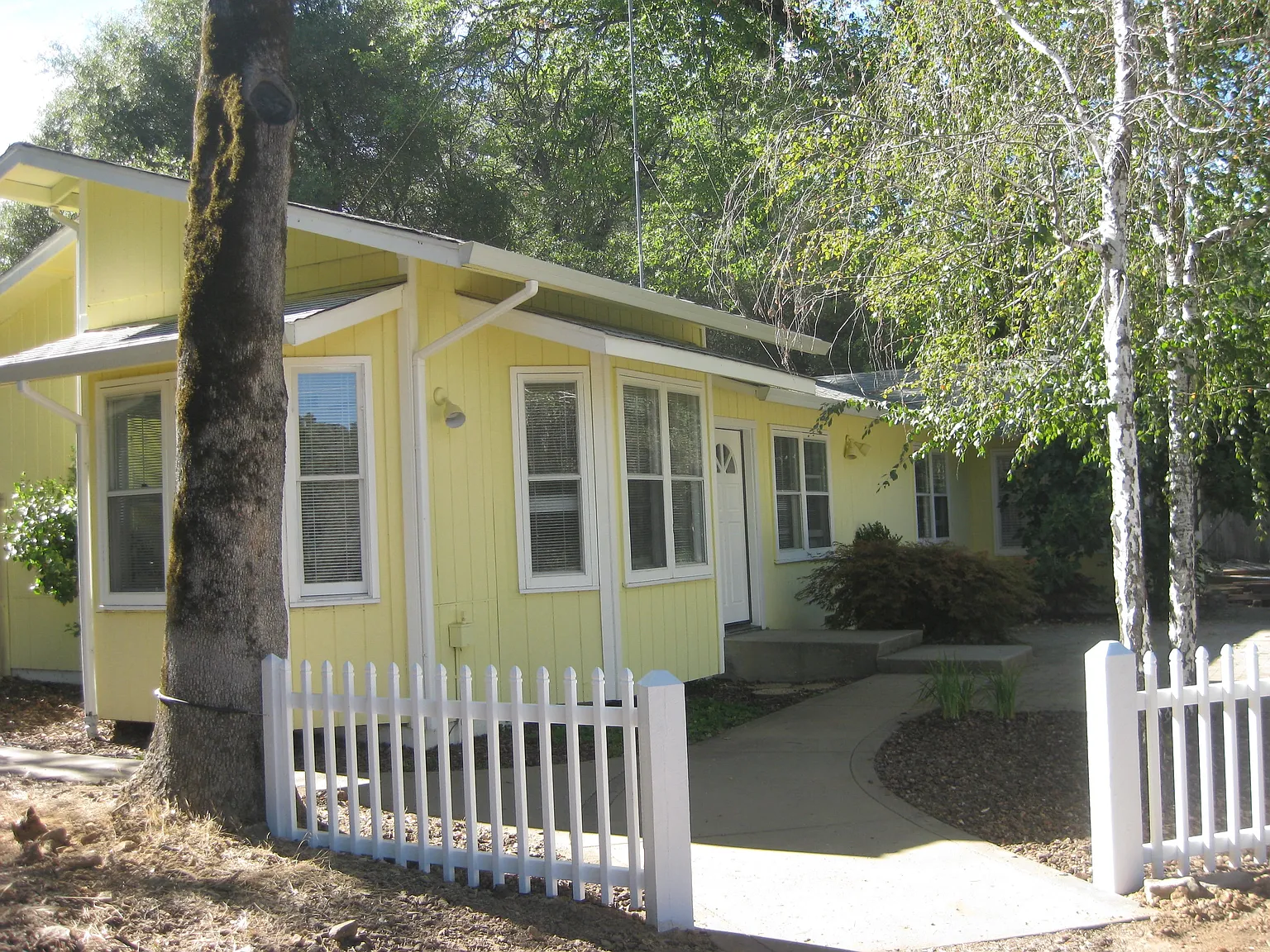 Bitney Springs Rd, Nevada City — Photo 2