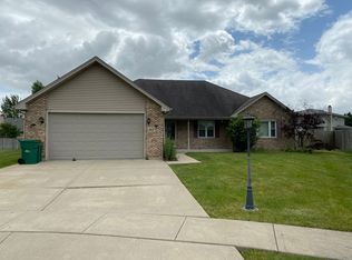 342 Quincy Ct, Romeoville, IL 60446