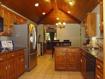 3rd image of 817 Royal Birkdale Dr