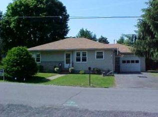 16 Oriole Lck, Brookville, PA 15825