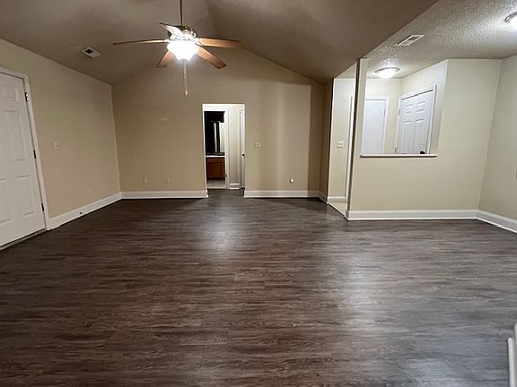 3rd image of 115 Barnsbury Ct