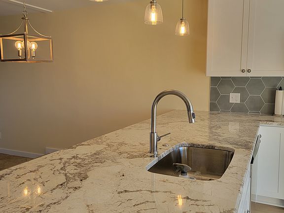 Brand new kitchen!