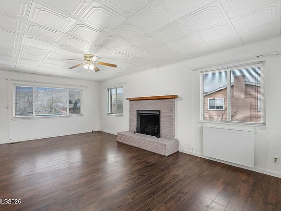 5th image of 3545 Buckhorn Way