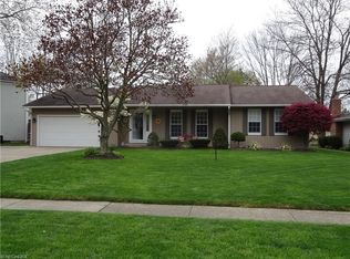 16971 Stag Thicket Ln, Strongsville, OH 44136