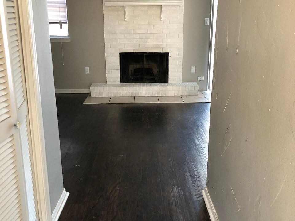 1st image of 301 Hal Muldrow Dr APT 1101