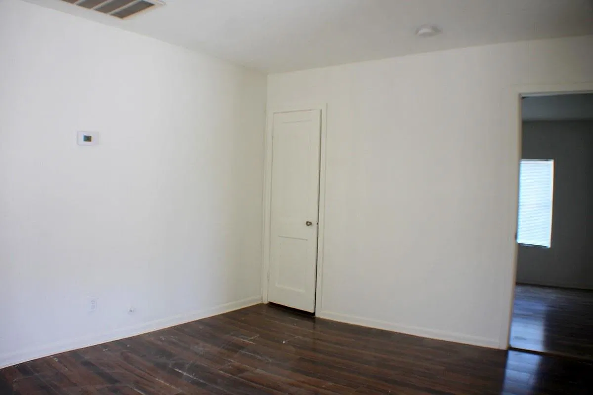 1 bed, 1.0 bath, 2632 sqft, $975 — Photo 3