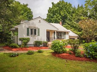 1725 Orchard Hill Rd, Cheshire, CT 06410