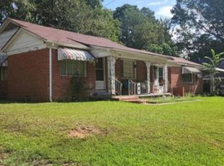 600 E Adams St, Kosciusko, MS 39090