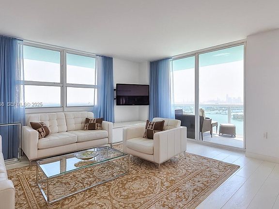 3rd image of 650 West Ave APT 2801