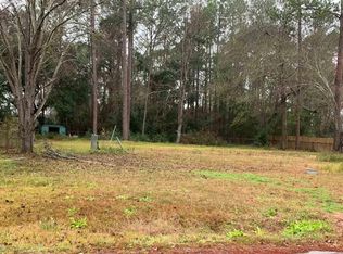 1336 Locust Ln, Eastman, GA 31023