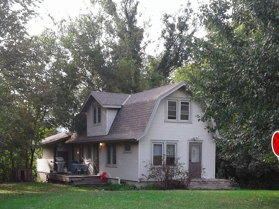 1st image of 19519 Ivywood Ln