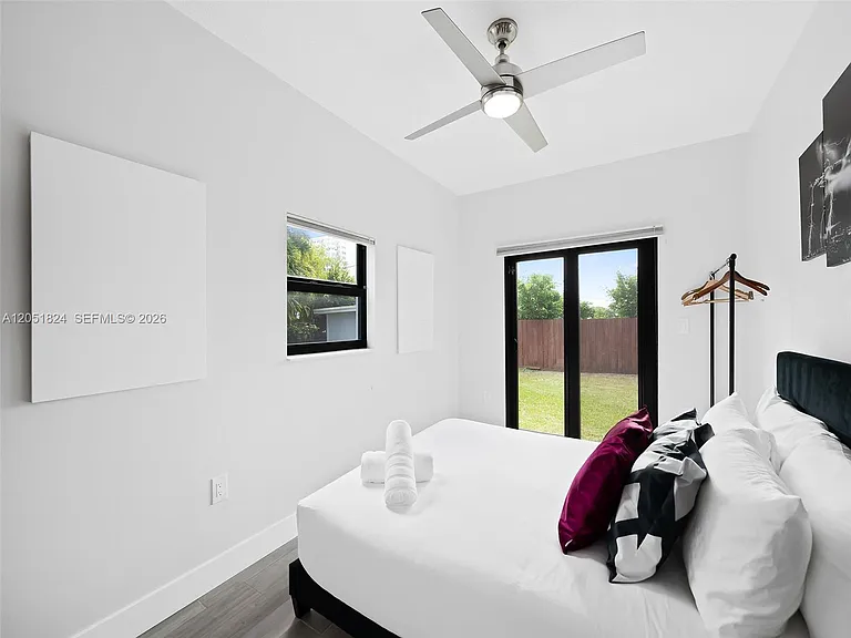 2301 E Las Olas Blvd — Photo 36