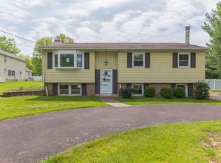 2333 E Orvilla Rd, Hatfield, PA 19440