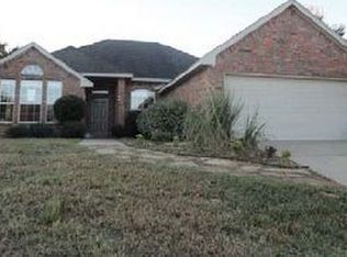 2509 Bauer Dr, Denton, TX 76207