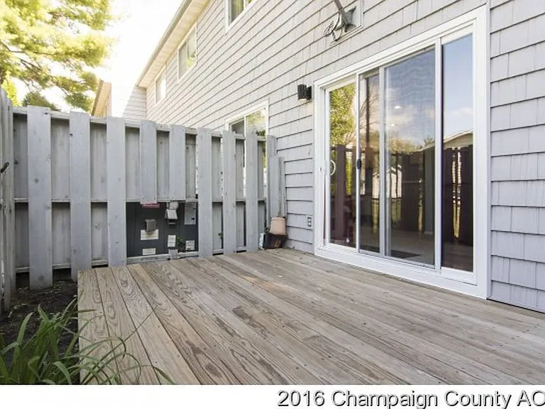 1931 Blackthorn Dr — Photo 18