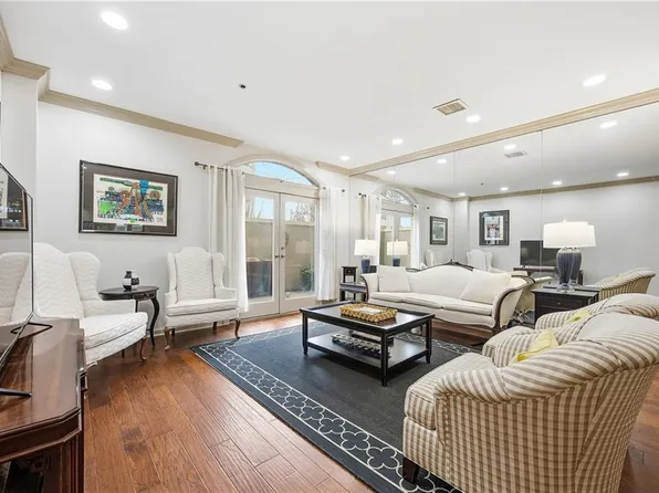 2499 Peachtree Rd NE APT 108, Atlanta, GA 30305