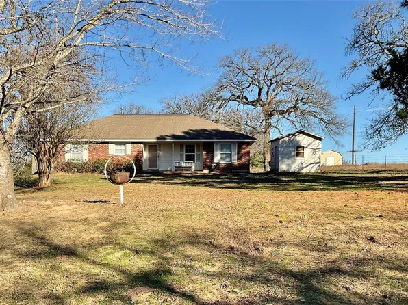 820 Fcr #381, Buffalo, TX 75831