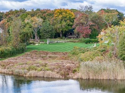 2 Wells Ln, Charlestown, RI, 02813