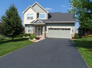 3161 Arden Dr, Woodbury, MN 55129
