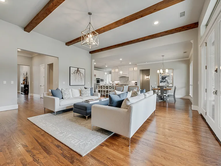 704 Winding Ridge Trl — Photo 8