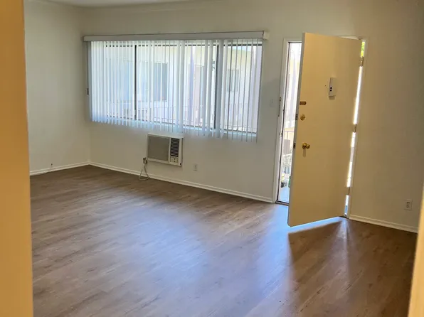 4653 Fulton Ave #16, Sherman Oaks, CA 91423