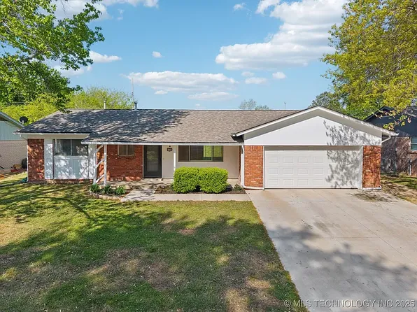 1122 N Fern Ave, Broken Arrow, OK 74012