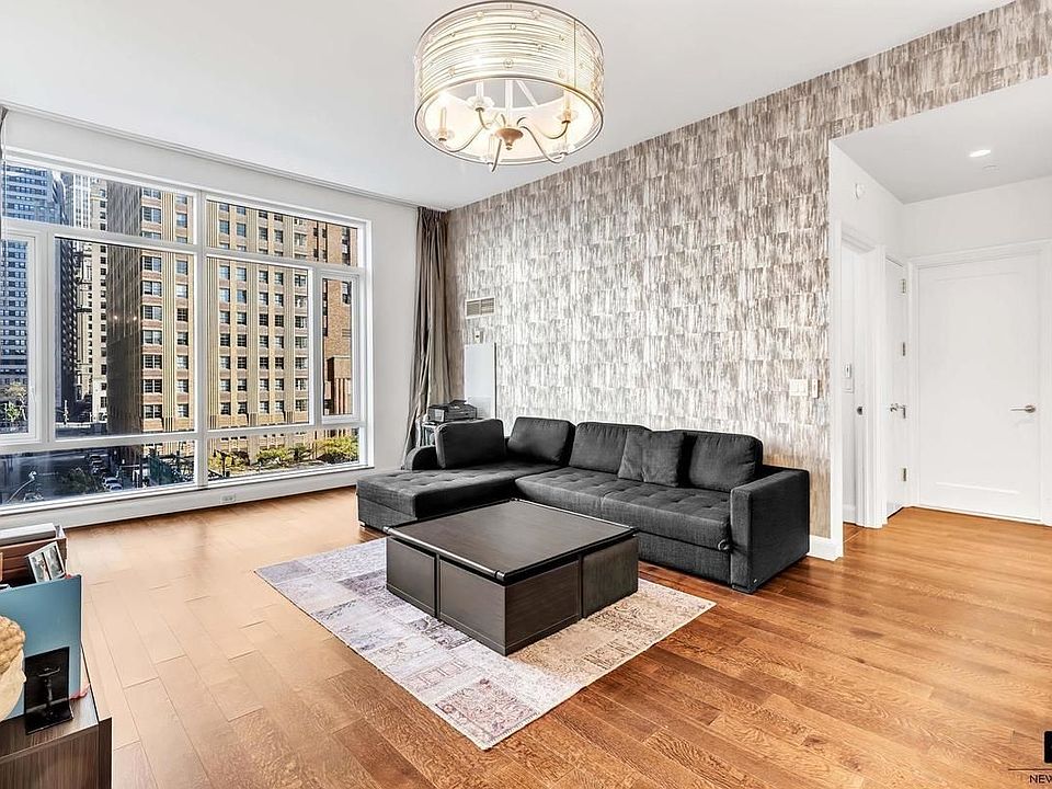 1st image of 70 Little West St APT 5K