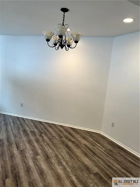 2 bed, 2.5 bath, 1575 sqft, $2,900 — Photo 3