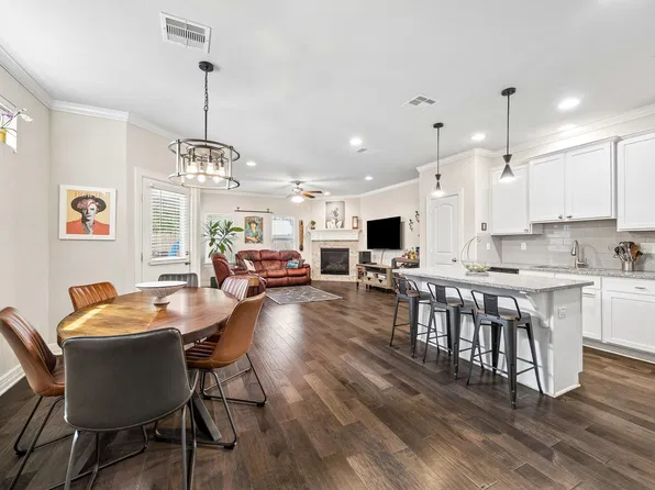 4819 Hardy St, Houston, TX 77009
