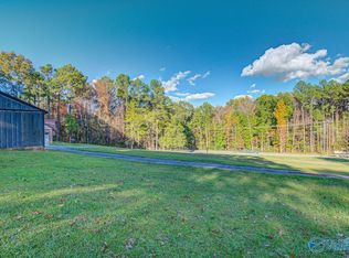 1757 E Upper River Rd, Decatur, AL 35603